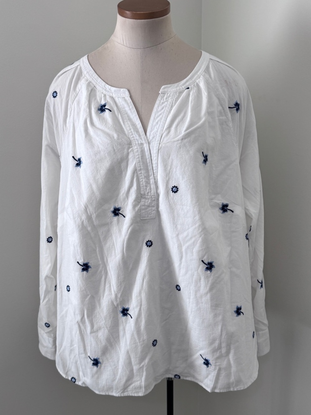 NEW Talbots Plus X 100% Cotton White Floral Embroidered Peasant Top